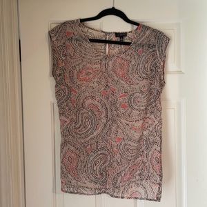 The Limited paisley print to. Size Medium